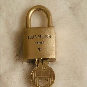 Louis Vuitton Gold Padlock with Key-206